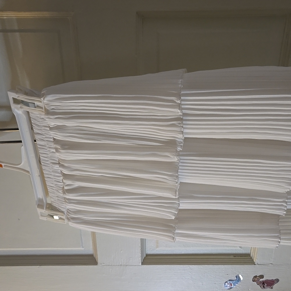 White long skirt kids